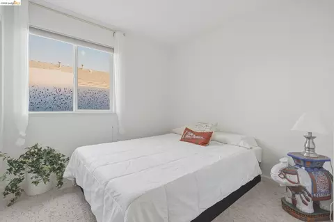 Bedroom - 5121 Tehachapi Way, Antioch, CA 94531 photo 2 of 12