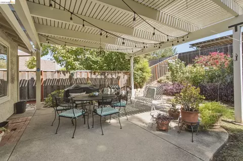 Exterior - 5121 Tehachapi Way, Antioch, CA 94531 photo 6 of 13