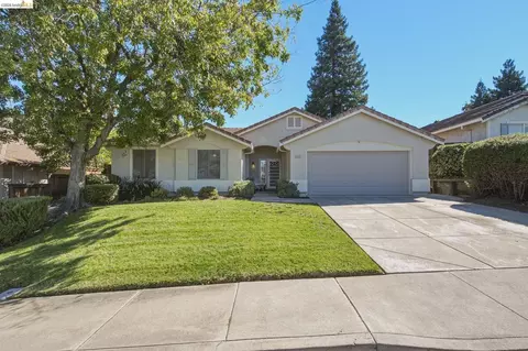 Exterior - 5121 Tehachapi Way, Antioch, CA 94531 photo 2 of 13