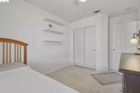 Bedroom - 5121 Tehachapi Way, Antioch, CA 94531 photo 1 of 12