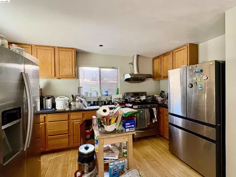 24882 Cypress Ave, Hayward, CA 94544 photo 2