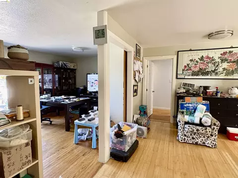 24882 Cypress Ave, Hayward, CA 94544 photo 4