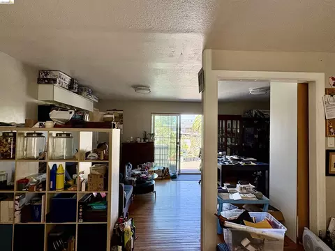 24882 Cypress Ave, Hayward, CA 94544 photo 3