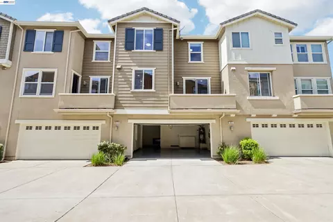 Exterior - 6373 Byron Ln, San Ramon, CA 94582 photo 2 of 4