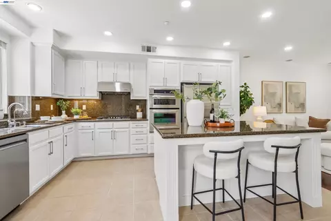 Kitchen - 6373 Byron Ln, San Ramon, CA 94582 photo 2 of 2