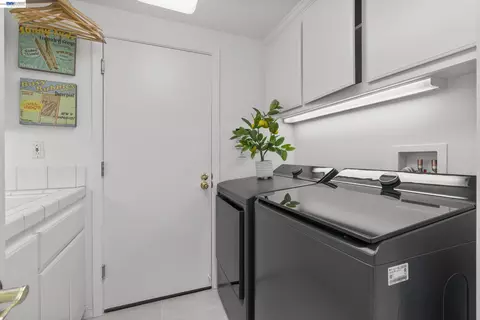 Other - 847 E Angela St, Pleasanton, CA 94566 photo 2 of 3
