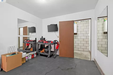 Bedroom - 3839 Vineyard Ave #E, Pleasanton, CA 94566 photo 6 of 6