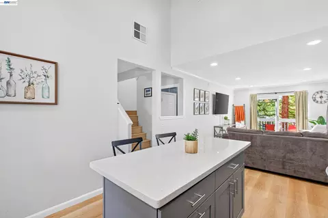 Kitchen - 3839 Vineyard Ave #E, Pleasanton, CA 94566 photo 4 of 4