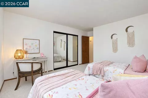 Bedroom - 4032 Valente Dr, Lafayette, CA 94549 photo 4 of 7