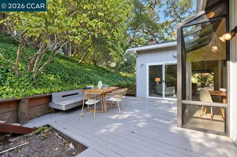 Exterior - 4032 Valente Dr, Lafayette, CA 94549 photo 6 of 12