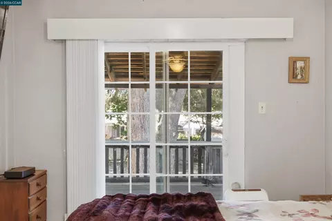 Undisclosed, Concord, CA 94521 photo 35