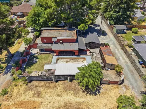 Undisclosed, Concord, CA 94521 photo 52