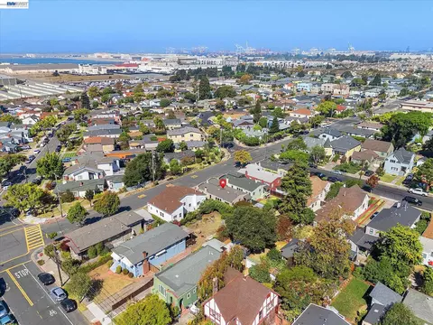 View/Area - 1514 Third St, Alameda, CA 94501 photo 4 of 9
