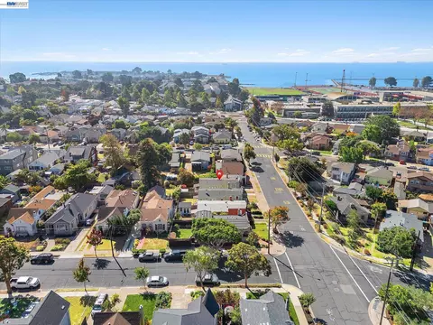 View/Area - 1514 Third St, Alameda, CA 94501 photo 6 of 9
