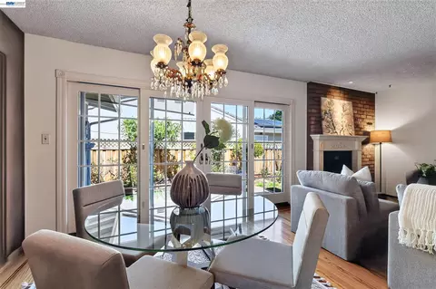 Dining - 30696 Brae Burn Ave, Hayward, CA 94544 photo 2 of 2