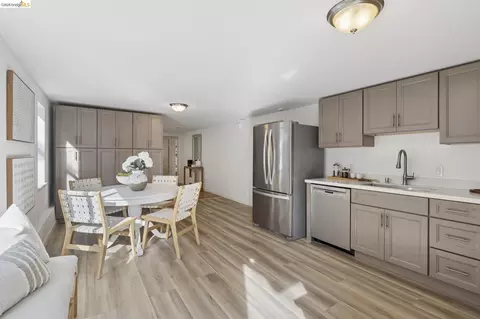 Other - 2138 Pacific Ave, Alameda, CA 94501 photo 9 of 16