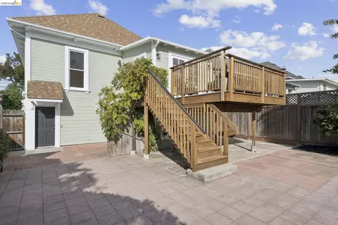 Exterior - 2138 Pacific Ave, Alameda, CA 94501 photo 8 of 11