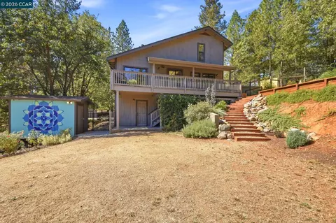 Exterior - 1450 Pleasant Ridge Rd, Colfax, CA 95713 photo 12 of 25