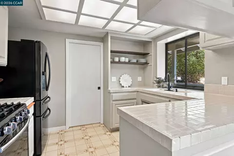 Kitchen - 1450 Pleasant Ridge Rd, Colfax, CA 95713 photo 1 of 7