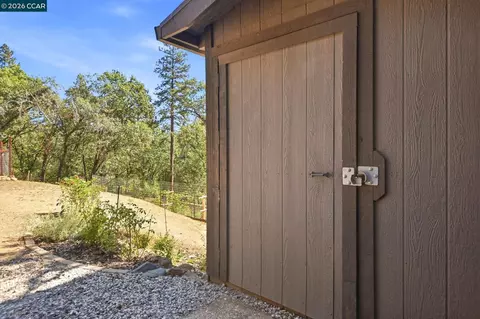 Exterior - 1450 Pleasant Ridge Rd, Colfax, CA 95713 photo 22 of 25