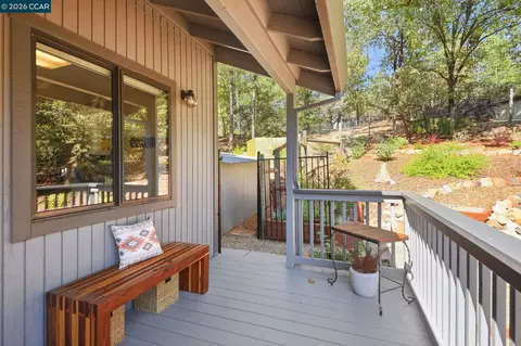 Exterior - 1450 Pleasant Ridge Rd, Colfax, CA 95713 photo 6 of 25