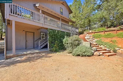 Exterior - 1450 Pleasant Ridge Rd, Colfax, CA 95713 photo 11 of 25