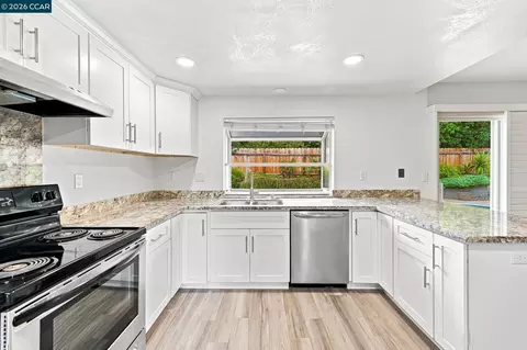 Kitchen - 1284 Pinecrest Dr, Concord, CA 94521 photo 2 of 2