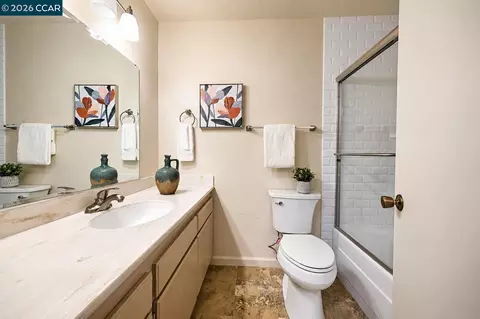 Bath - 1284 Pinecrest Dr, Concord, CA 94521 photo 2 of 3