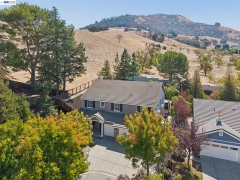 View/Area - 22 Byron Ct, Concord, CA 94521 photo 1 of 6