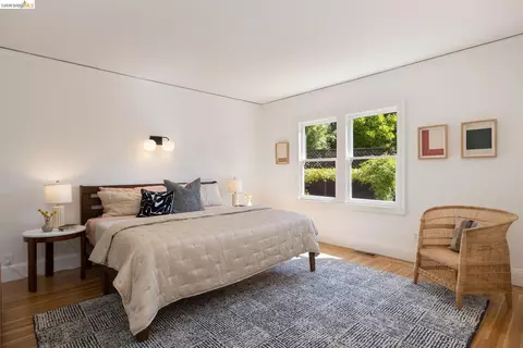 Bedroom - 1668 San Lorenzo Ave, Berkeley, CA 94707 photo 1 of 4