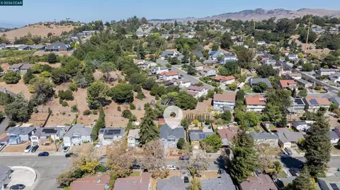 View/Area - 640 Henry St, Vallejo, CA 94591 photo 3 of 6