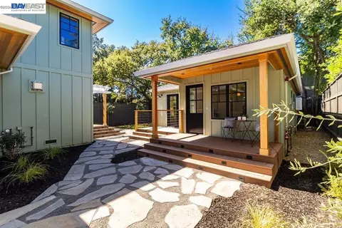 Exterior - 315 E Macarthur, Sonoma, CA 95476 photo 9 of 12