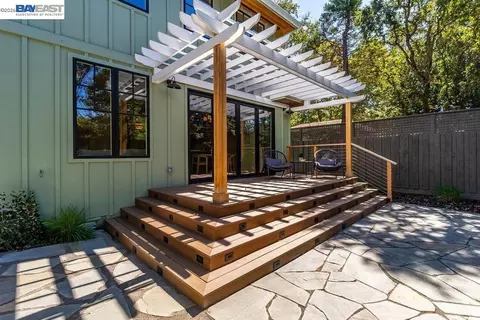 Exterior - 315 E Macarthur, Sonoma, CA 95476 photo 5 of 12