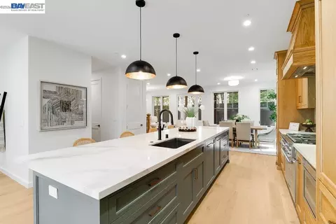 Kitchen - 315 E Macarthur, Sonoma, CA 95476 photo 4 of 11