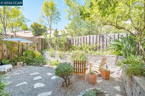 Exterior - 2454 Heatherleaf Ln #3, Martinez, CA 94553 photo 9 of 17