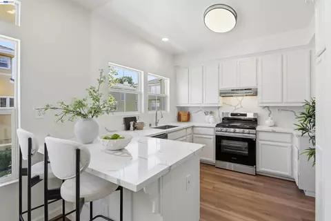 Kitchen - 3581 Braxton Cmn, Fremont, CA 94538 photo 1 of 1