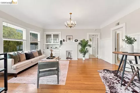 Living - 2307-2309 Prince St, Berkeley, CA 94705 photo 7 of 10
