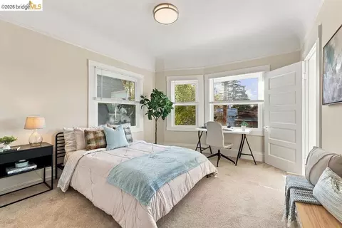 Bedroom - 2307-2309 Prince St, Berkeley, CA 94705 photo 5 of 10
