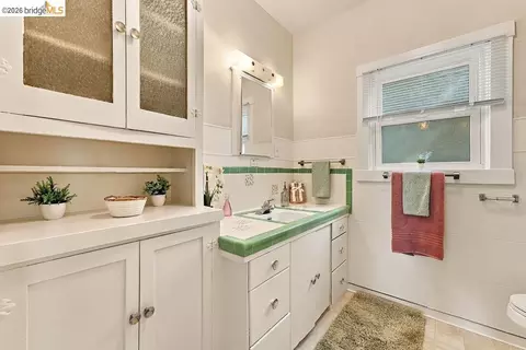 Bath - 2307-2309 Prince St, Berkeley, CA 94705 photo 6 of 7