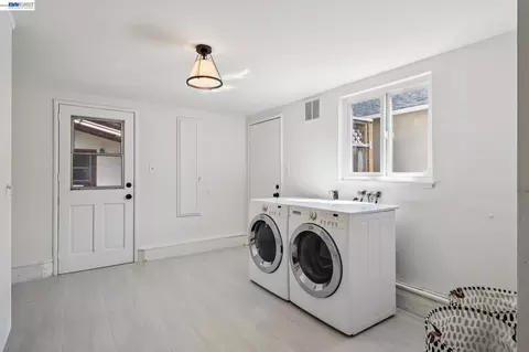 Other - 3315 Central Ave, Alameda, CA 94501 photo 6 of 9