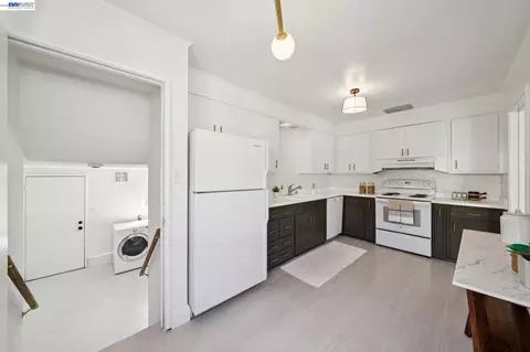 Other - 3315 Central Ave, Alameda, CA 94501 photo 2 of 9