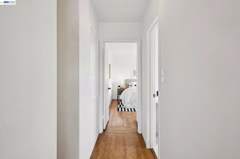 Entry Way - 3315 Central Ave, Alameda, CA 94501 photo 3 of 3