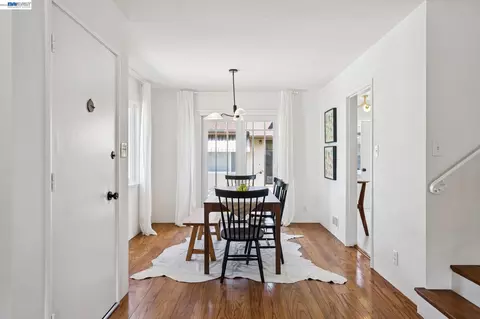Dining - 3315 Central Ave, Alameda, CA 94501 photo 1 of 4