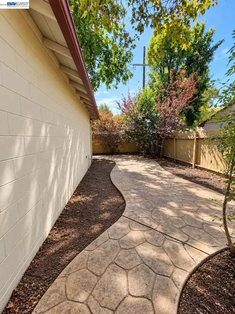 2305 Tennessee St, Vallejo, CA 94591 photo 8