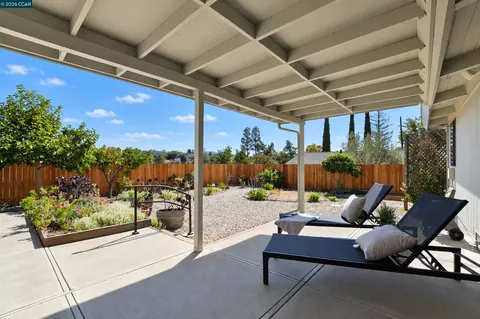 Other - 71 Gilrix Dr, Martinez, CA 94553 photo 6 of 10