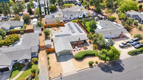 View/Area - 71 Gilrix Dr, Martinez, CA 94553 photo 5 of 7