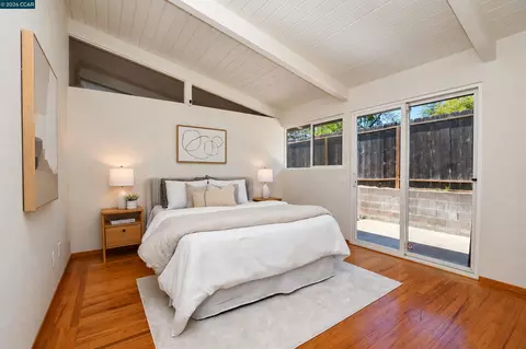 Bedroom - 71 Gilrix Dr, Martinez, CA 94553 photo 1 of 4