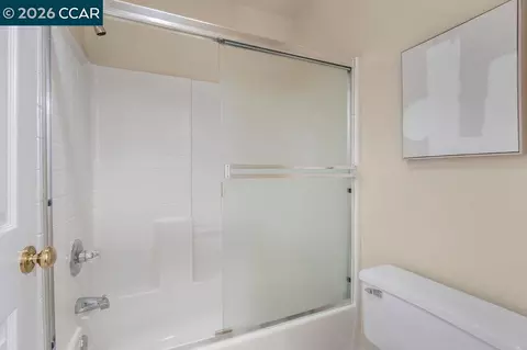 Bath - 10780 Ruthven Ln, Dublin, CA 94568 photo 3 of 3