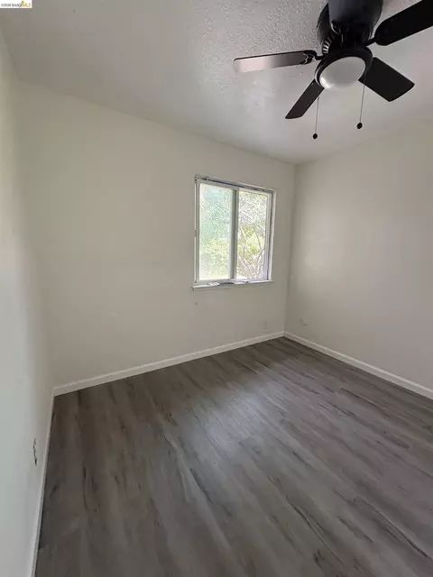 115 Cook Cir, Vallejo, CA 94589 photo 4