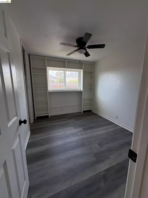 115 Cook Cir, Vallejo, CA 94589 photo 3